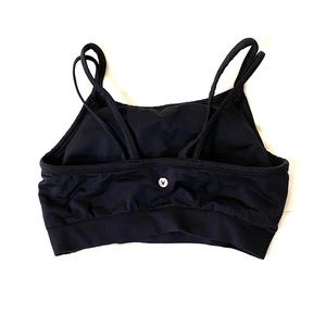 Sports bra!! Like new!